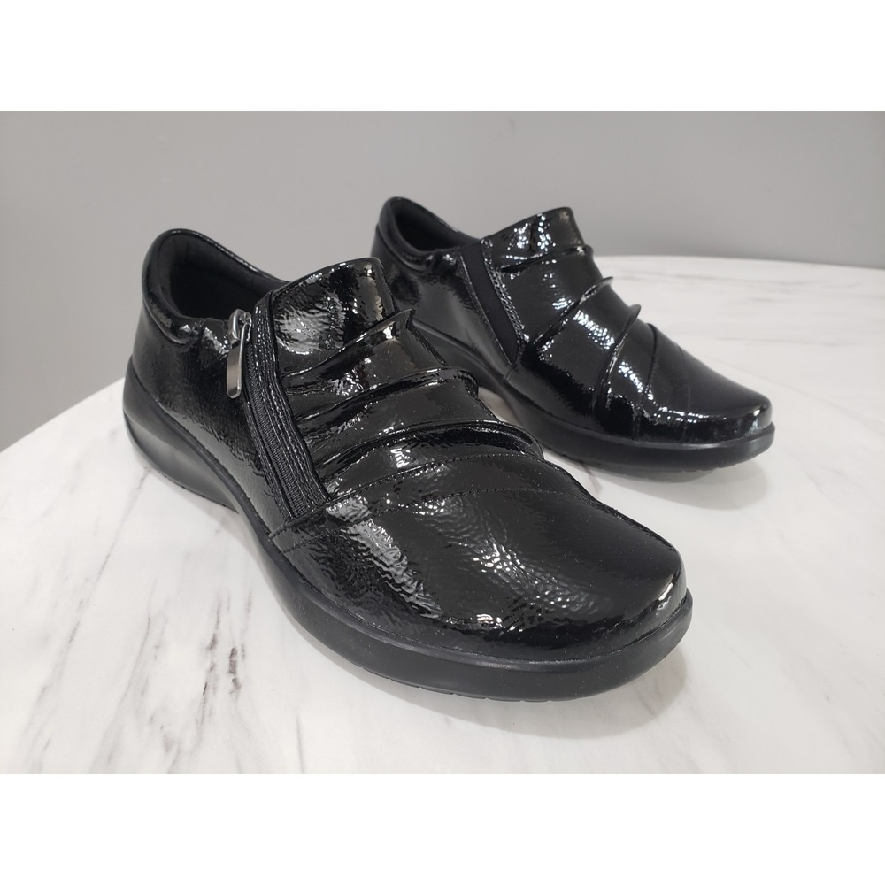 NEW 7 WIDE Clarks Women's Kaetlyn Mila Round Toe Flats Black Leather Loafer Shoe